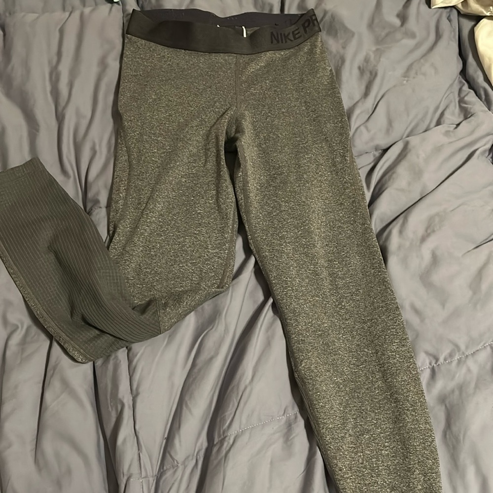 Nike women’s leggings